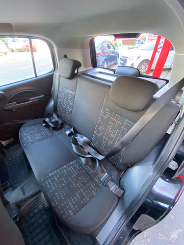 Fiat Uno 1.0 Vivace Flex 5p
