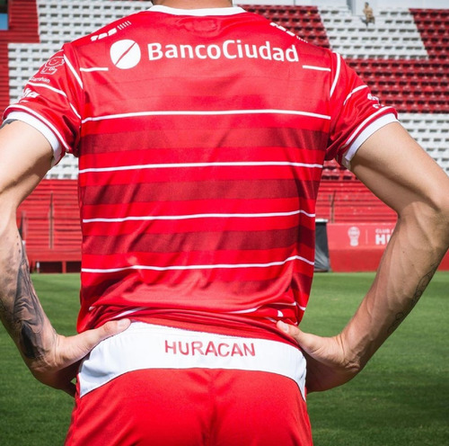 Imagen 3 de 4 de Short Alternativo 1 Niño Huracán Tbs 2020