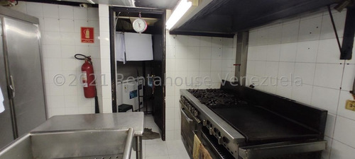 Imagen 9 de 13 de Negocio En Venta Urb. El Rosal # 23-11685