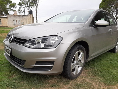 Volkswagen Golf 1.6 Trendline 2015