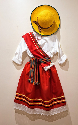 Disfraz De Coya Para Niña T. 10 Con Sombrero Rojo T. 10 (Usado)