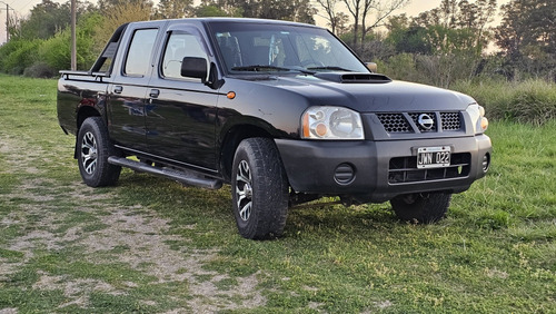 Nissan NP300 2.5 Cabina Doble 133cv 4x2