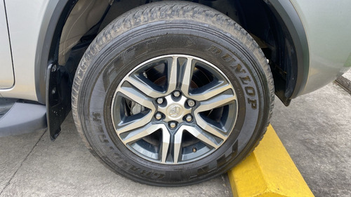 Imagen 20 de 20 de Toyota Fortuner