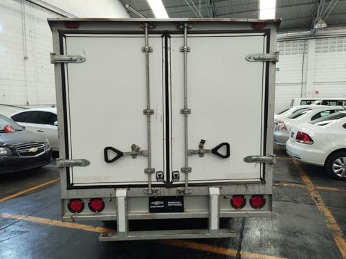 Imagen 5 de 12 de Mitsubishi L200