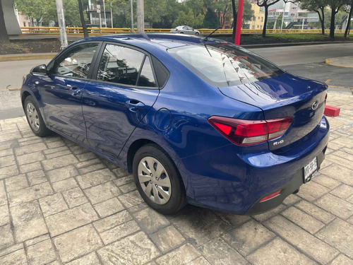 Imagen 3 de 15 de Kia Kia Rio Sedan 2020 4p L, 1.6 L Mpi Tm6, Ve Del. Ba, R-1
