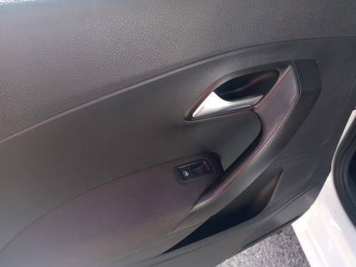 Imagen 11 de 15 de Volkswagen Polo 2017 1.6 Mt
