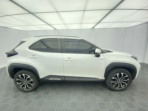 Toyota Yaris Cross 1.5 Hev Xs