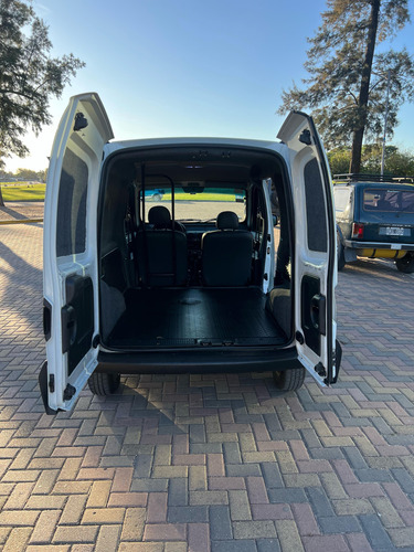 Renault Kangoo 1.6 Furgon Ph3 Confort 1plc