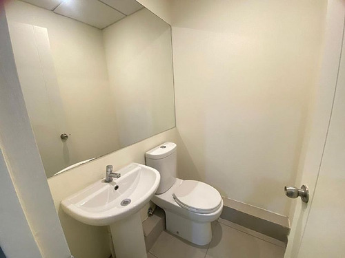Oficina Con Privados/kitchenette/4baños/ Amplio Open Space