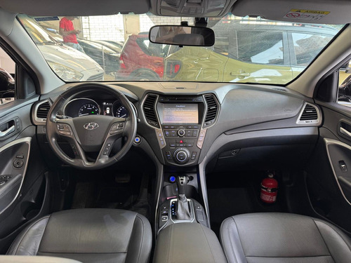 Hyundai Santa Fe Santa Fe GLS 3.3L V6 4x4 (Aut) 7L