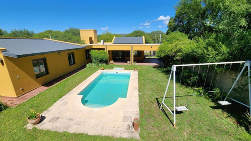 Casa 3 Dormitorios Alta Gracia Barrio Touring Apto Credito Hipotecario