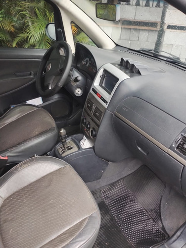 Fiat Idea 1.8 16v Adventure Flex Dualogic 5p