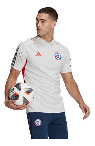 Imagen 2 de 5 de Camiseta adidas Entrenamiento Chile Tiro 23 Hombre Grey