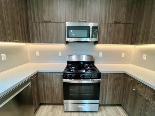 Imagen 8 de 29 de Townhouse A Estrenar En Hallandale