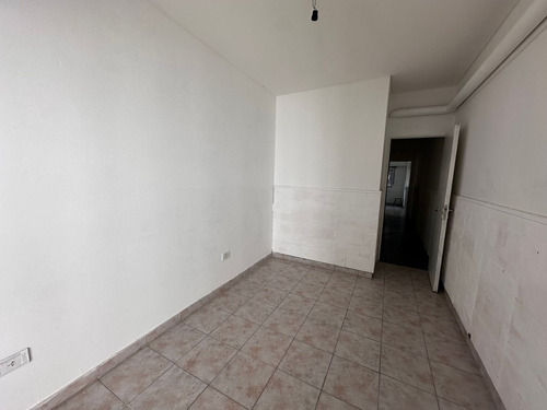 Venta Dto Tipo Ph 3 Ambientes Ramos Mejia C/ Patio