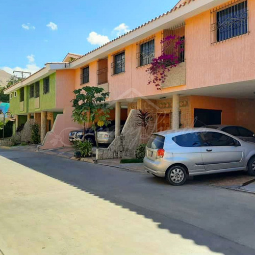 Se Vende!!! Townhouse En La Urbanización Barrio Sucre Maracay Aragua