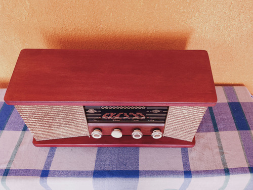 Radio De Bulbos Stromboli De 1963 (Usado)