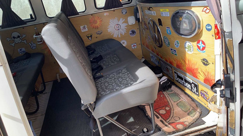 Volkswagen Kombi Luxo