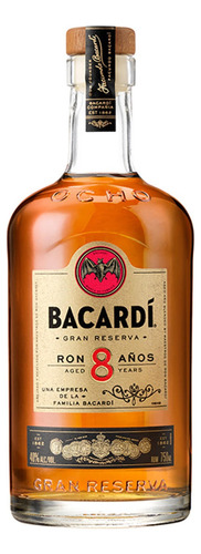 Ron Bacardi 8 Años