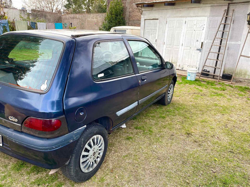 Imagen 8 de 10 de Renault Clio 1998 1.9 Rl