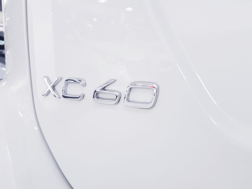 Volvo Xc60 Xc60 2.0 T5 Dynamic 2013 C/ Teto Solar