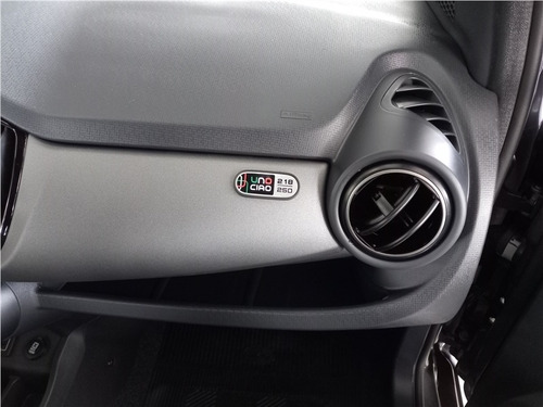 Imagem 8 de 13 de Fiat Uno 1.0 Fire Flex Attractive Manual