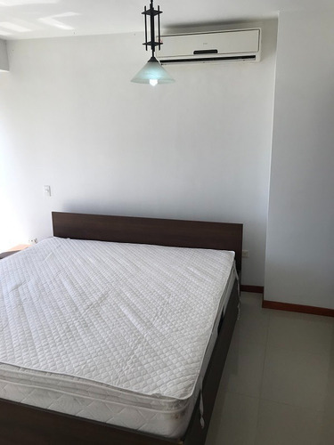Imagen 14 de 19 de Vendo Penthouse En Mediterranee Aguasal