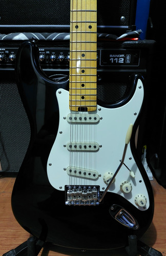 Guitarra Stratocaster Aria Pro Il Stg-57 (nueva)