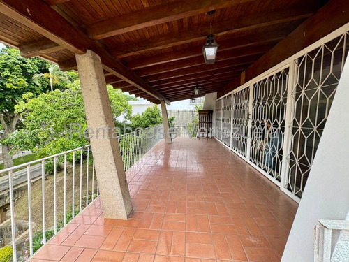 Se Vende Bella Casa En Cumbres De Curumo Mls 26-356