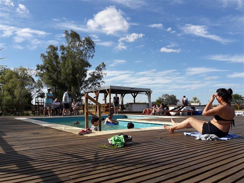 Imagen 7 de 14 de Cabaña En Camping Boutique, Campo Y Naturaleza En Cañuelas