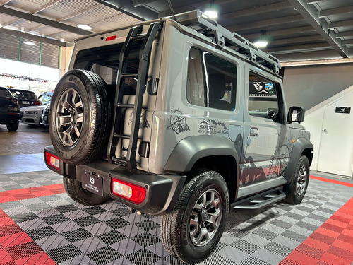 Suzuki Jimny 1.5 Glx At