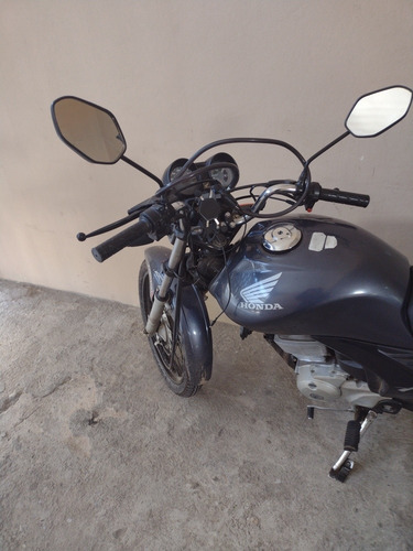Imagem 2 de 3 de Honda 150 Esd