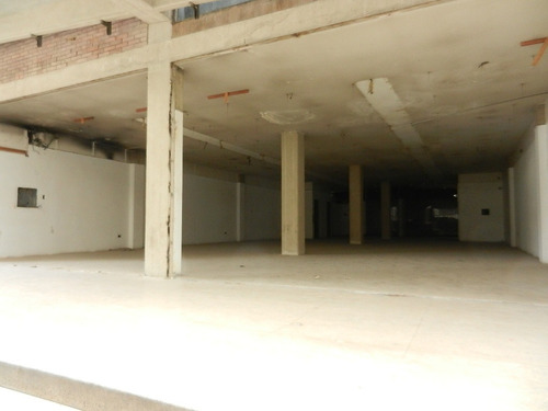 Imagen 2 de 12 de Alquilo Local 220m2 Santa Mónica 7688