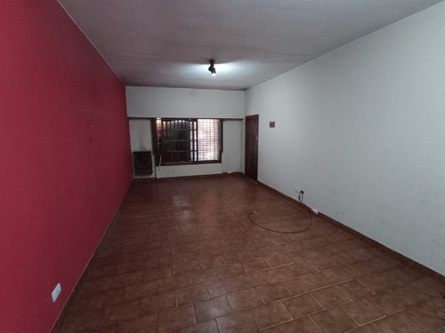 Imagen 2 de 10 de Casa En Venta En Ituzaingo Sur