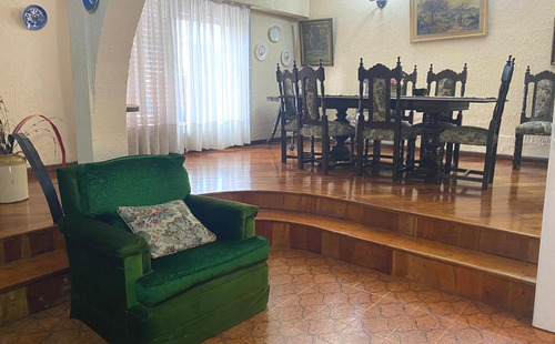 Venta Casa 5 Amb Dependencia Terraza Patio Jardin Parrilla En Floresta Norte