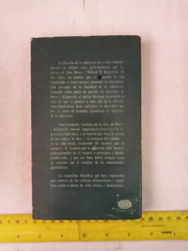 Lo Ideal En La Educación (Usado)