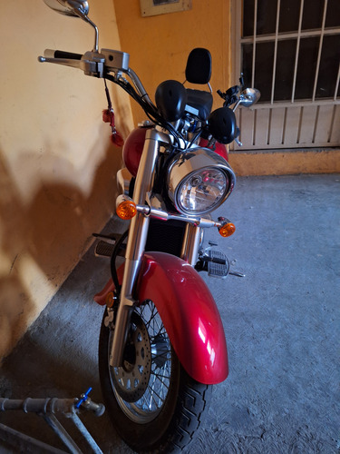 Suzuki Boulevard C50 Vl800 Modelo 2022 Color Rojo Candy