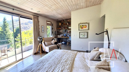 Casa 4 Dorm, 4 B, 3 Est., El Arrayan - Ziw Property