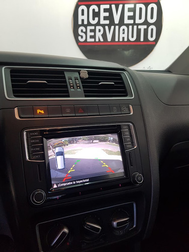 Cámara De Estacionamiento Vw Fox Crossfox - Acevedoserviauto