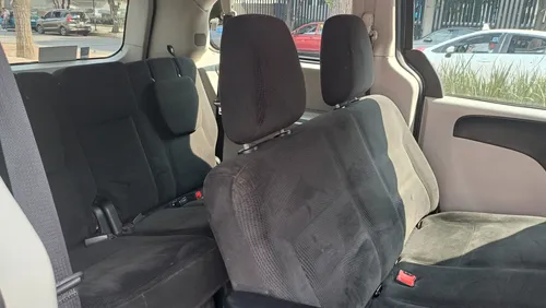 Dodge Grand Caravan 3.7 Se At