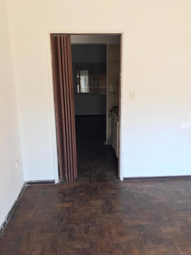Imagen 10 de 18 de Centro Departamento 1 Dormitrorio Con Balcón En Venta