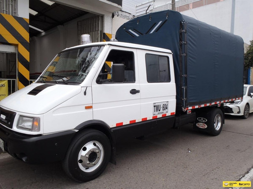 Iveco Daily Estacas