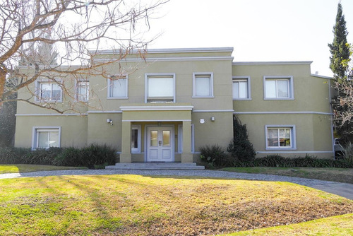 Imagen 2 de 30 de Gran Casa De 5 Dormitorios En Barrio Privado Kentucky Club De Campo