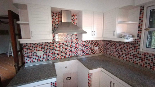 Casa En Venta En Juan Maria Gutierrez, Berazategui, G.b.a. Zona Sur