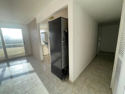 Apartamento En Playa El Ángel, Av Aldonza Manrrique