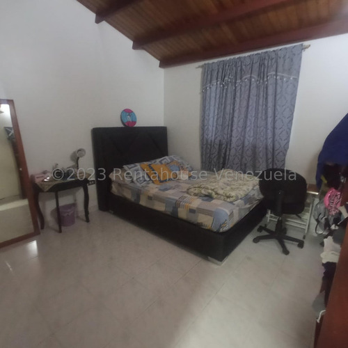 *//. Zudwendyz Leal Vende Casa Con Local Comercial En La Mata Cabudare, Lara. //* Zl