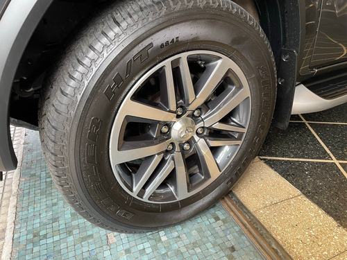 Imagen 14 de 14 de Toyota Sw4 Srx 2.8 Tdi 7 Asientos