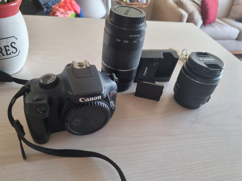  Canon Camera Eos T100 Kit 18-55mm + Lente 75-300mm