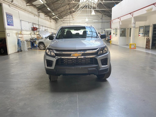 Imagen 3 de 21 de Chevrolet S10 2.8 Lt Cd Tdci 200cv 4x2