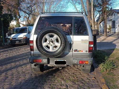 Isuzu Trooper 3.1 I Ls Wagon